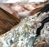 壮观冰川绝美景色：内部晶莹剔透如同梦幻