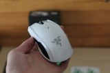 Razer太攀皇蛇(白色版)实拍图赏
