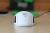 Razer太攀皇蛇(白色版)实拍图赏