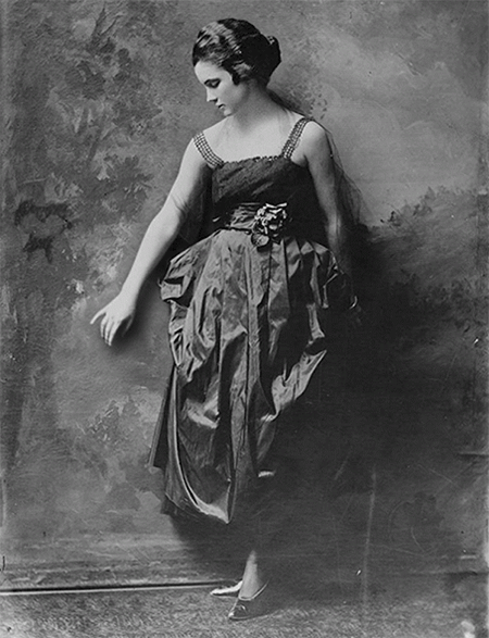 黑白老照片合成的有趣动态图