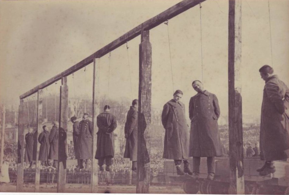 集体绞刑:二战后苏联如何处理德国战犯