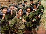 对越反击女兵的微笑