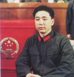 从“造反派”到政治局常委：文革中的王洪文