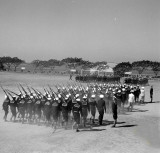 儿童也备战：1950年台湾军事训练