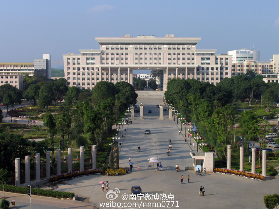 南宁人均_南宁捡尸(2)