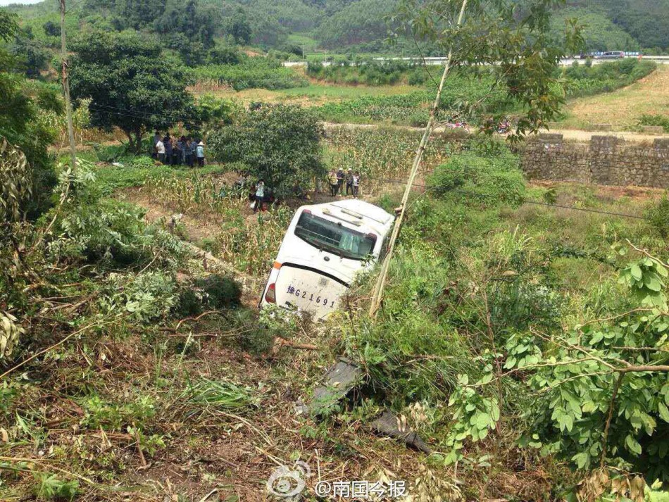 鹿寨县人口_鹿寨县鹿寨镇辖区地图(3)
