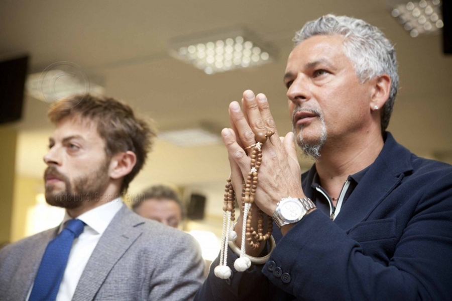 天下足球罗伯特巴乔 罗伯特·巴乔 巴乔背影