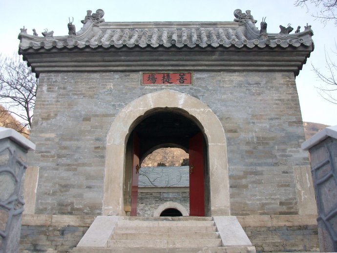 元代古寺:灵鹫禅寺