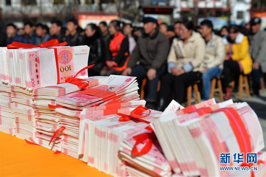 全国贫困人口有多少人_全国贫困人口累计减少多少万人(3)