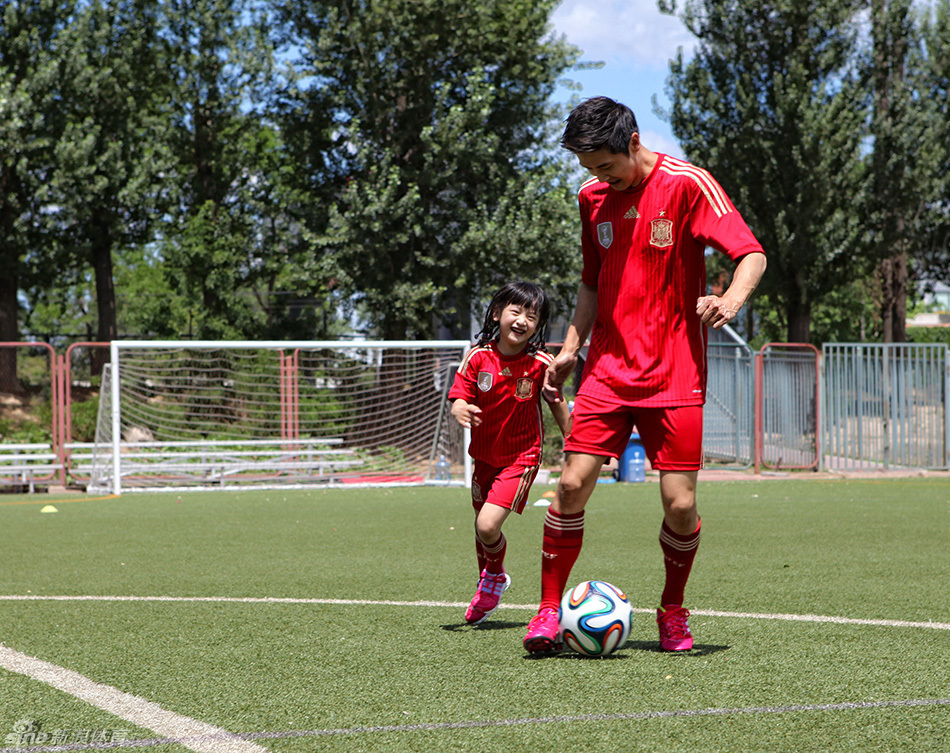 绝对巨星索尔斯克亚