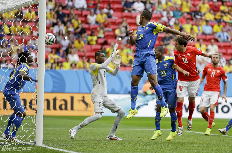.仅两分钟便利用角球破门,瑞士1-1扳平厄瓜多尔