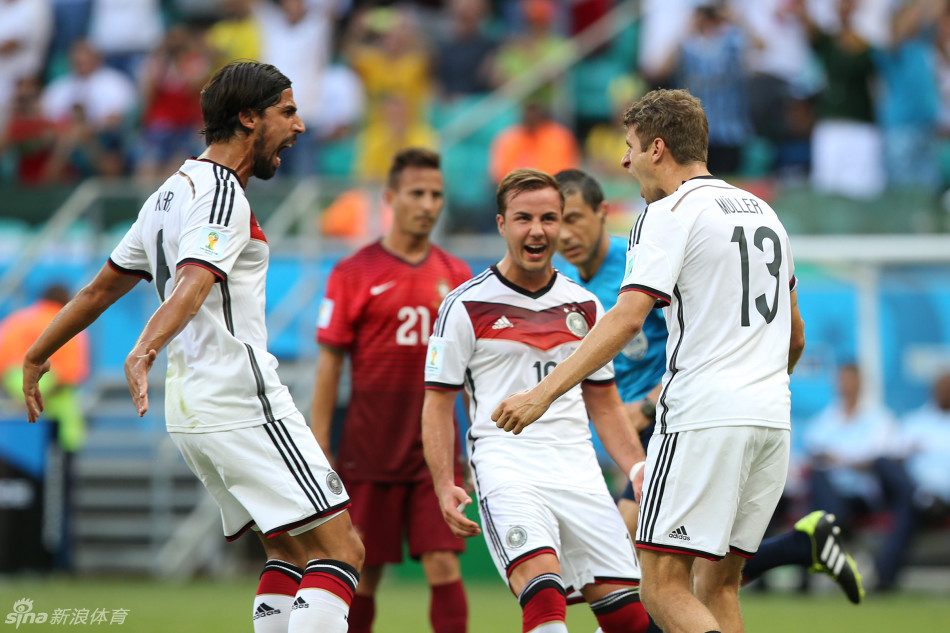 穆勒帽子戏法_德国足球队员穆勒_瑞士法兰克