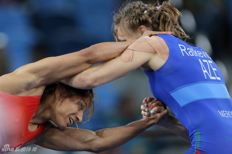 自由式摔跤比赛精彩视频 74441_1901036_522407.jpg