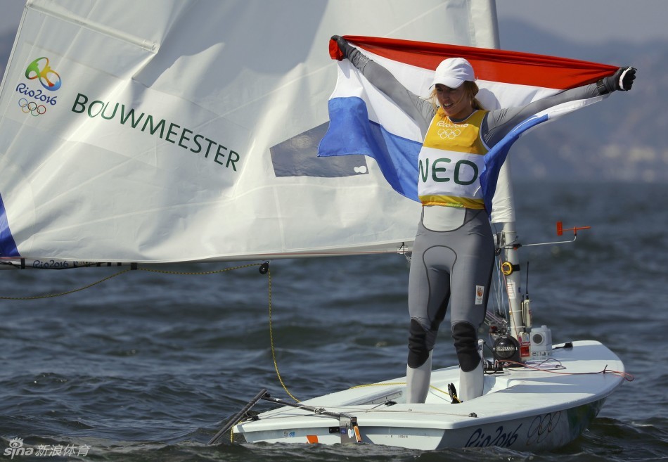 有首英文歌 嘿米斯特儿DJ佛嗦米嘎 英文男声-