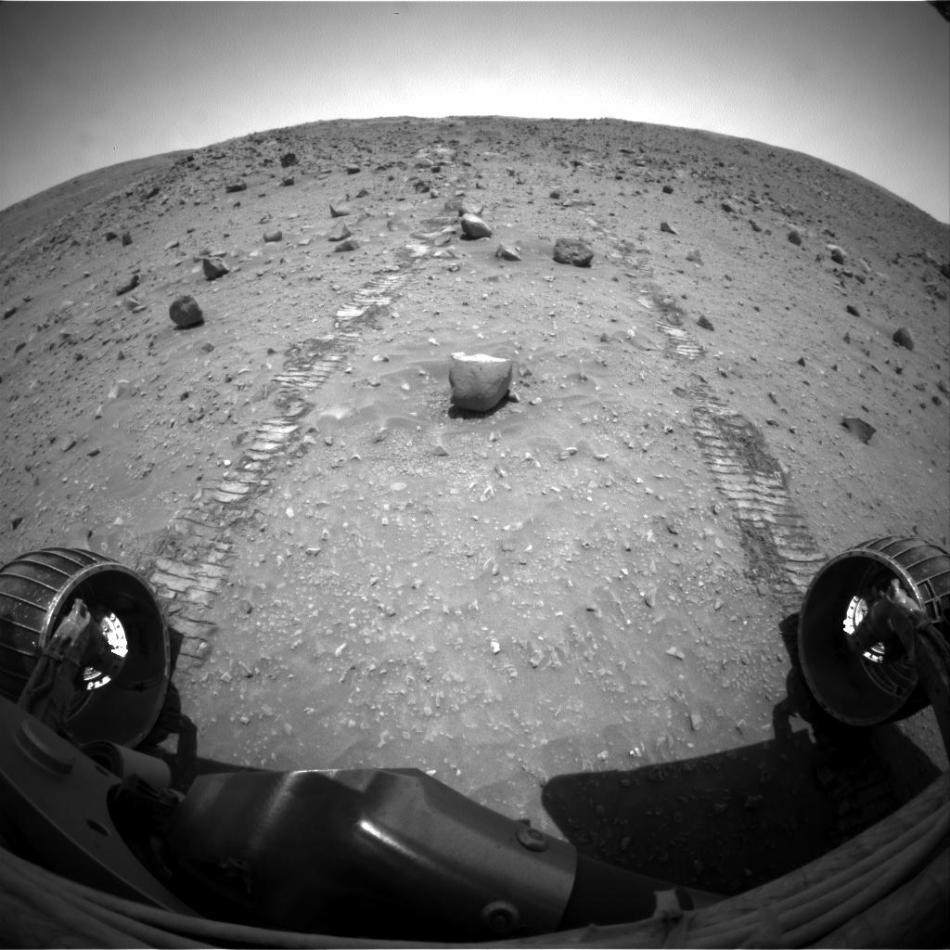 勇气号火星探测器拍摄的火星