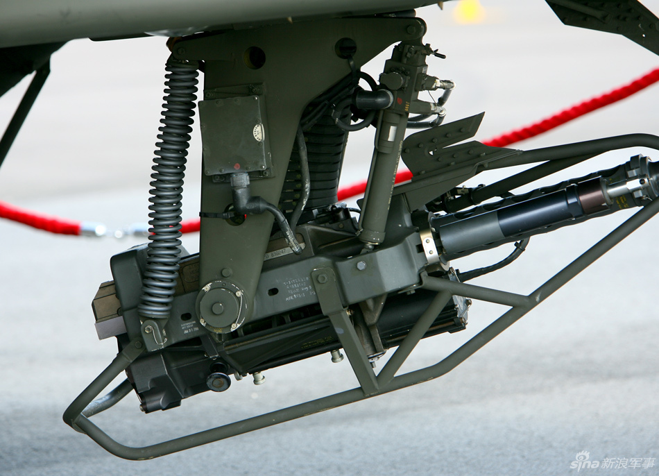 ah-64d专用30毫米机炮炮身结构