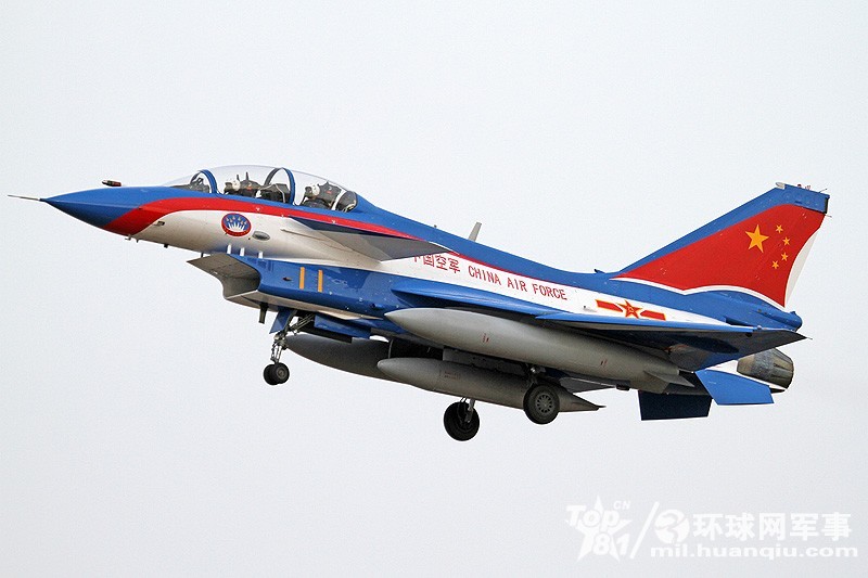 全军出动:中国空军八一飞行队新歼10全家福曝光