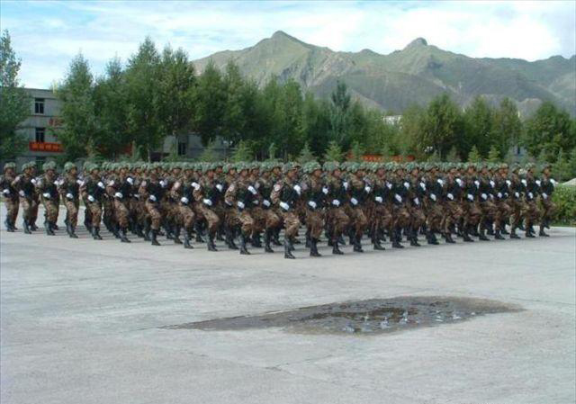 [转载]印度可怕噩梦:中国陆军最强悍西藏山地装