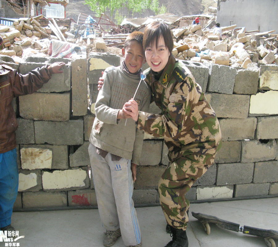 女武警内衣_性感内衣女(2)