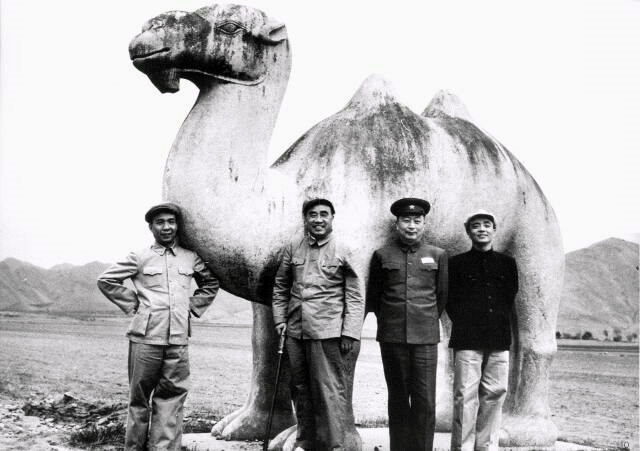 旧共和国有多少人口_印度贫民窟有多少人口