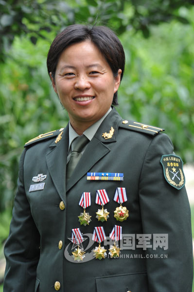 解放后中国人口总数_读 我国人口增长现状图 .回答问题 1 人口增长最快的时期(2)