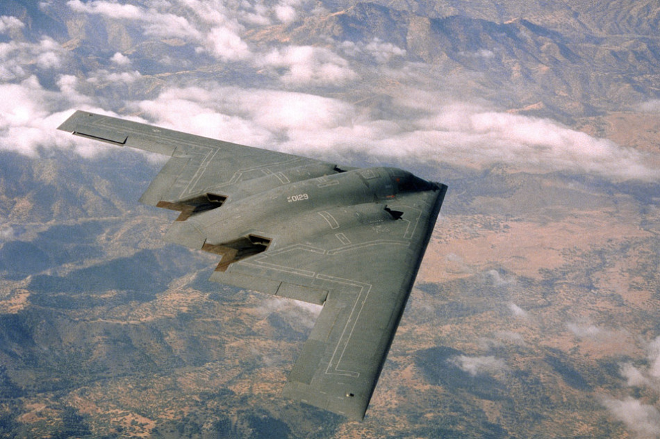 中国空军歼20战机与美军F-22A战机对比照