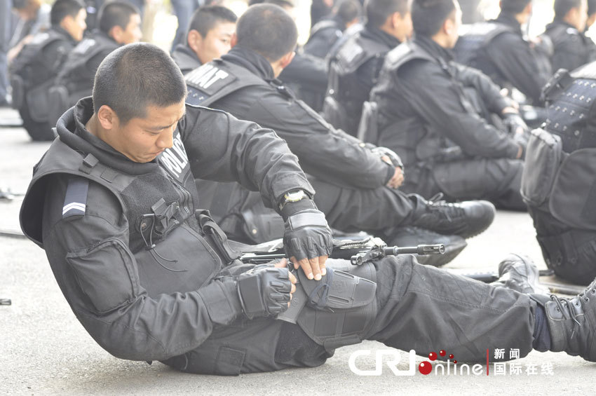 環首都七省區市特警齊聚北京進行作戰技能大比武
