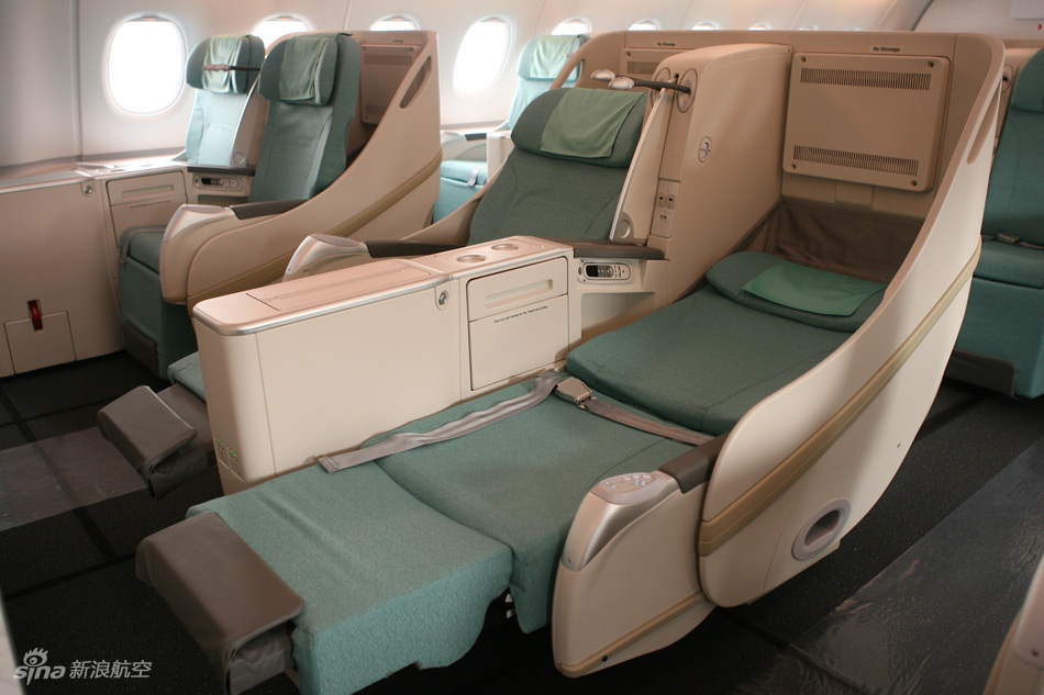 新浪航空讯 6月21日,空中客车公司在巴黎a380客机; 商务舱_飞机