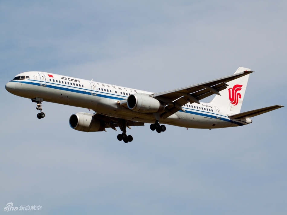 国航波音757客机