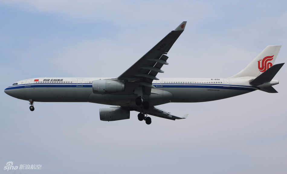 国航空客330宽体客机