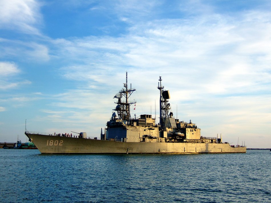 台湾海军基德级防空驱逐舰服役年限已达30年