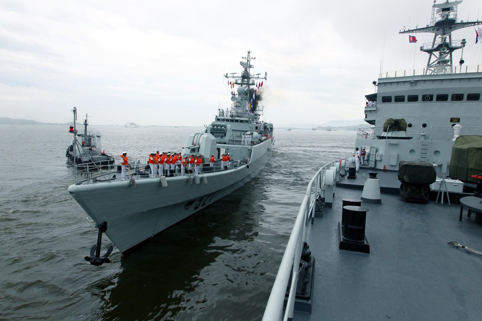 中國海軍訓練艦編隊從朝鮮元山港啓程歸國