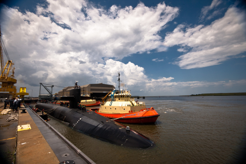 美軍SSBN-734田納西州號戰略核潛艇重新服役