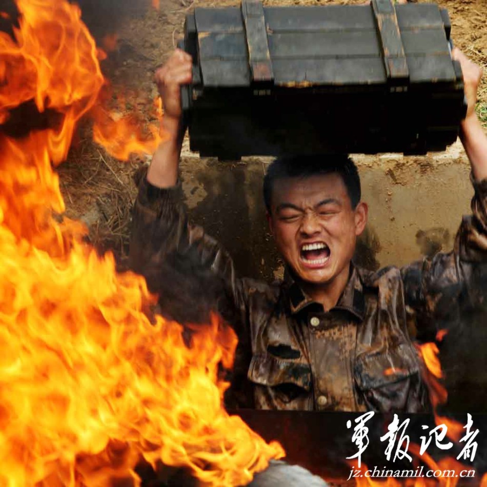 解放軍大學生特種兵打破土耳其軍校3項紀錄