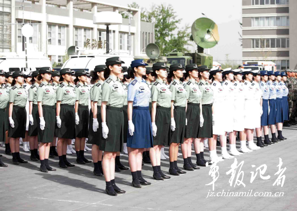 首都預備役部隊正式換著07式預備役軍服