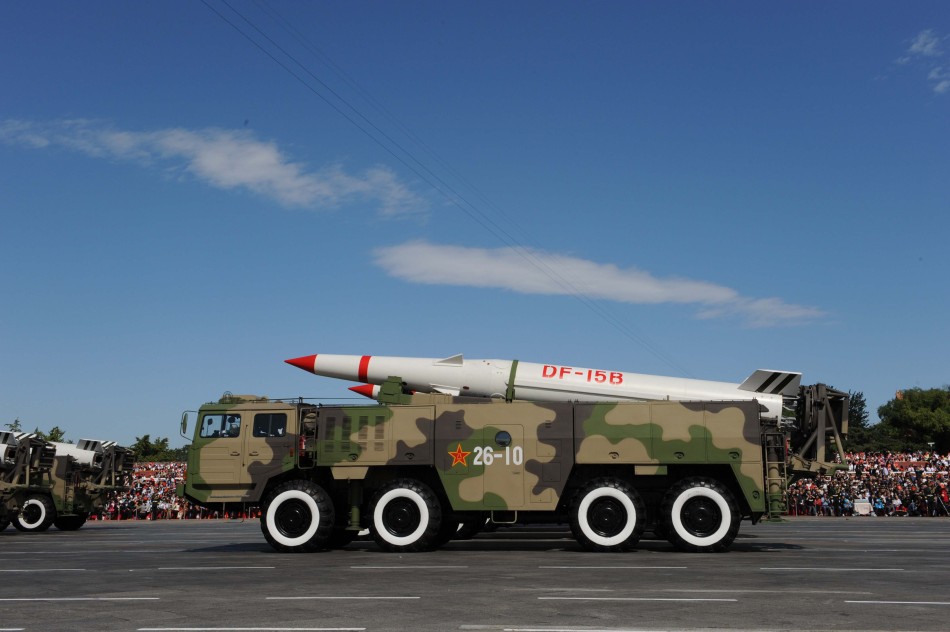 二炮常规导弹第一旅配大量新型df15b战术导弹