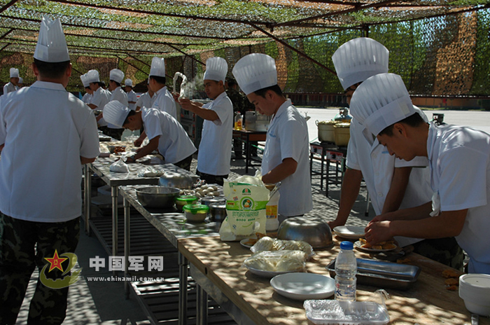 人均伙食费_苏芒回应伙食费争议