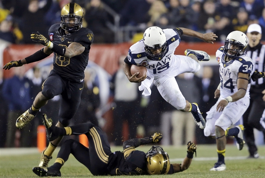 大场景很像星战部队