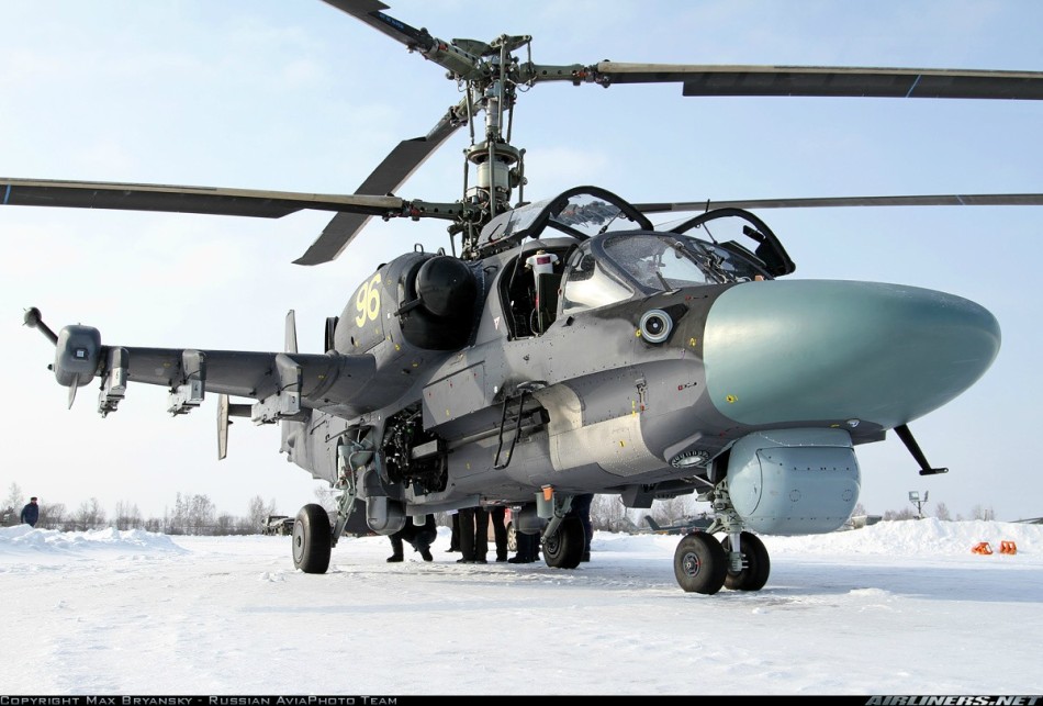Kamov Ka-52 Alligator   ( helicóptero de ataque biplaza todo tiempo Rusia ) 205_81081_970757