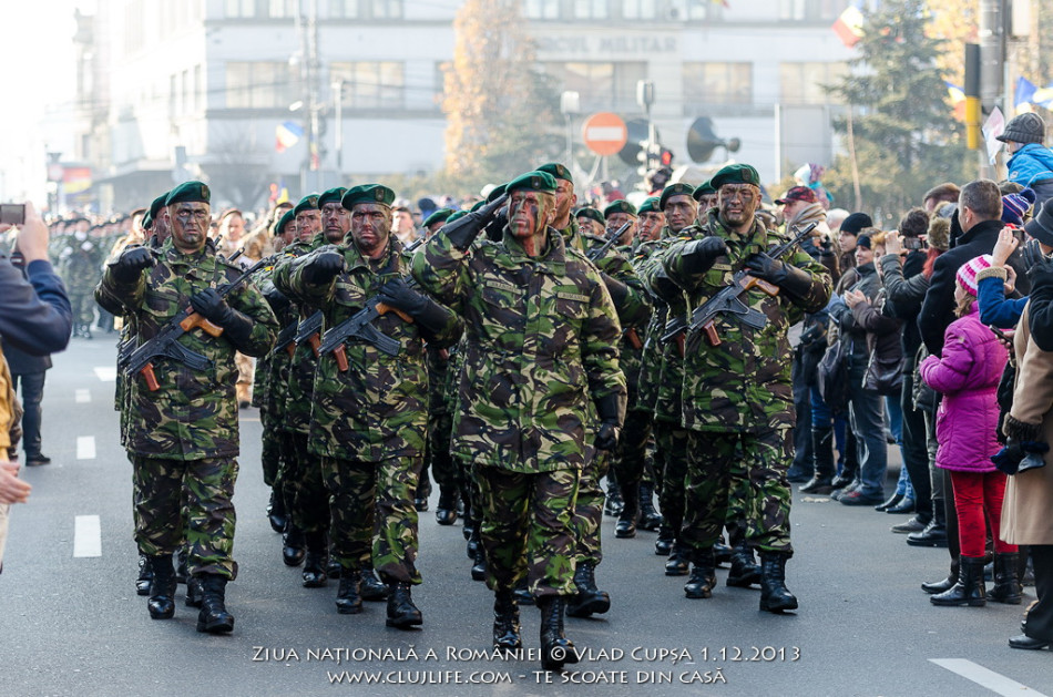 2013国庆大阅兵高清