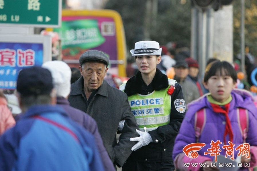 2011金球奖-华中华东-江苏省-南京体育游戏app下载官网