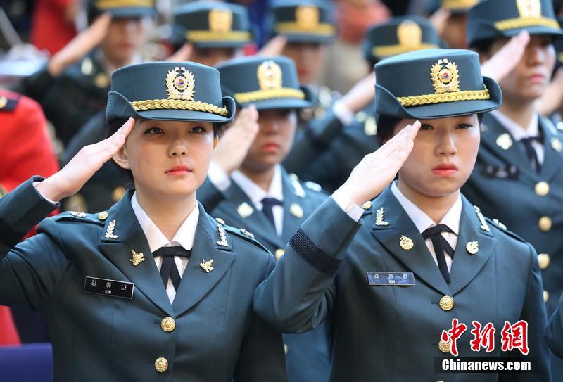 阿迪达斯清风系列-乐鱼APP下载-乐鱼体育app-乐鱼体育官网网站|乐鱼体育