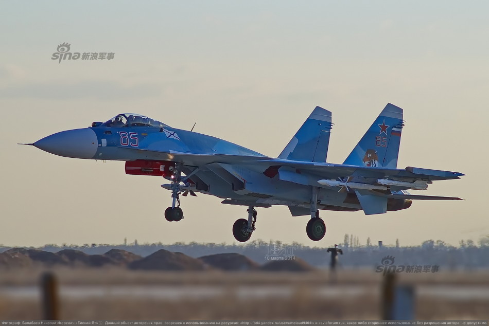 俄海军苏-33舰载战斗机部队最新动向曝光(4)_