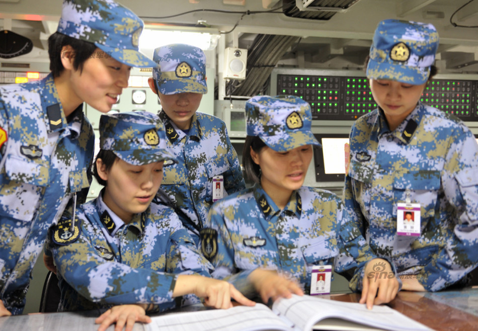 现军人口号_军人动漫图片(2)