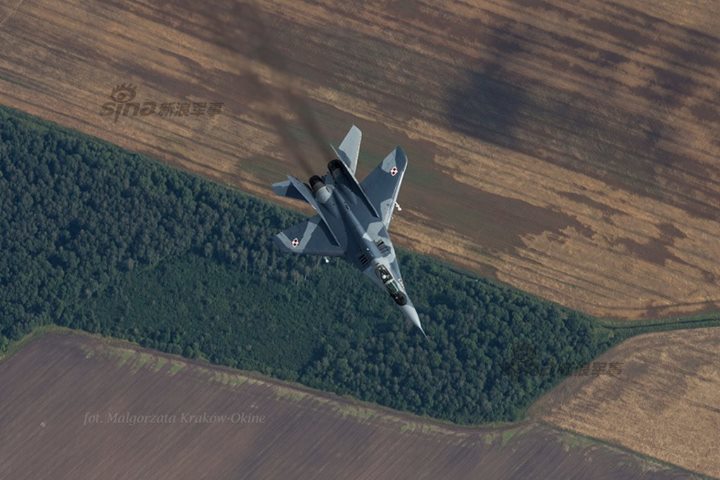 波兰法国丹麦主力战机警巡波罗的海威慑俄罗斯