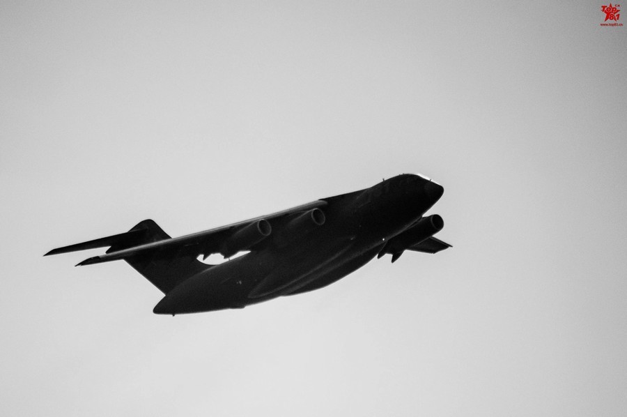 瓜迪奥拉和穆里尼奥-九游体育(JIUYOU)官方网站-APP下载官网入口