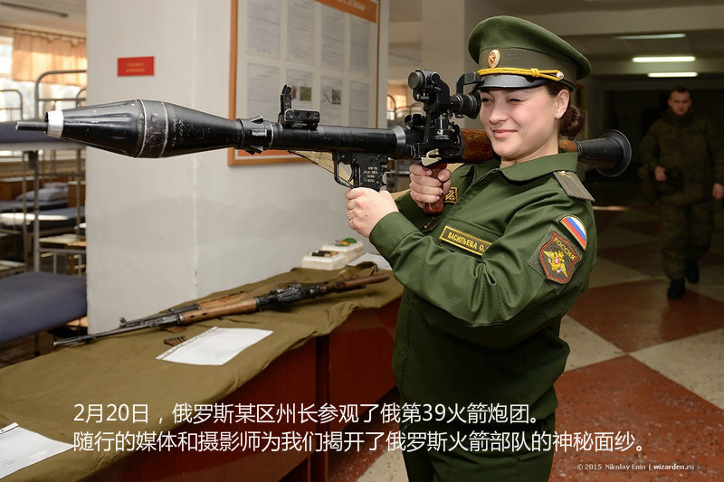 阿迪达斯清风系列