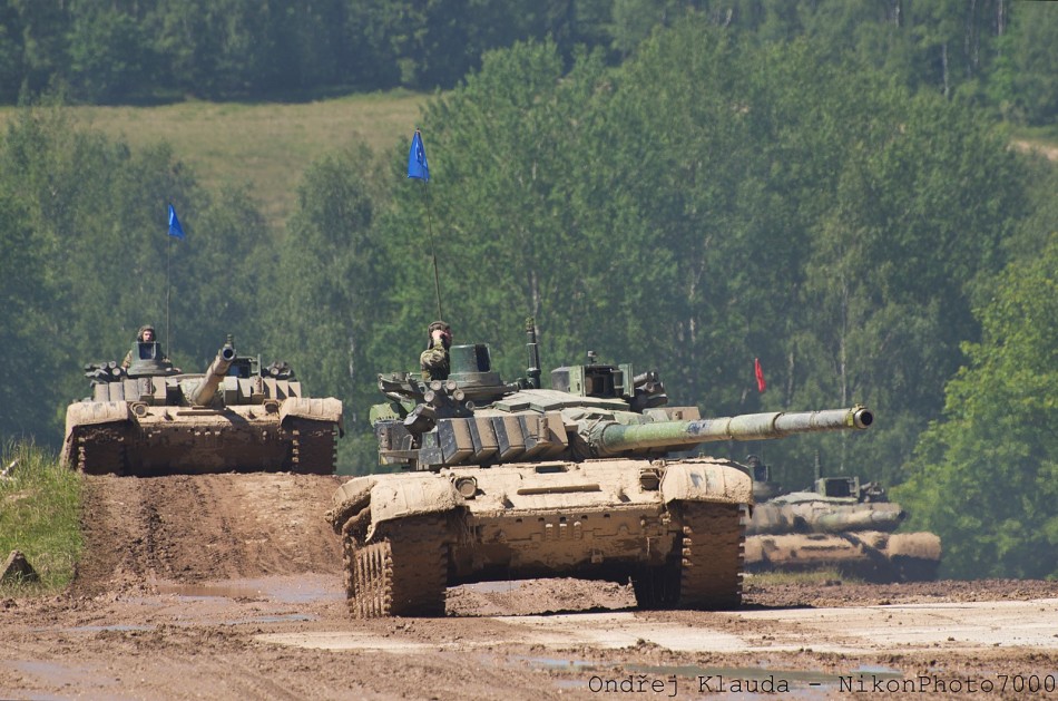 捷克军工改出最好的T-72坦克 全套采纳西方设