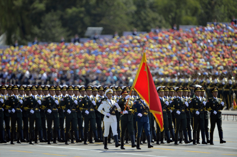 【大阅兵】受阅部队接受检阅