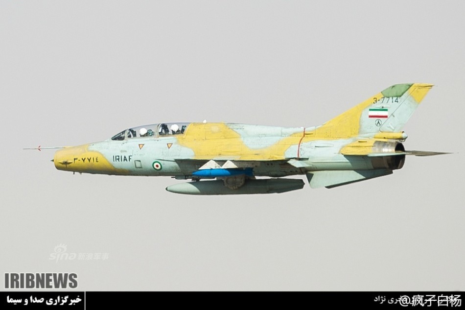 歼教7和F14齐飞:伊朗空军演习展示中美俄战机
